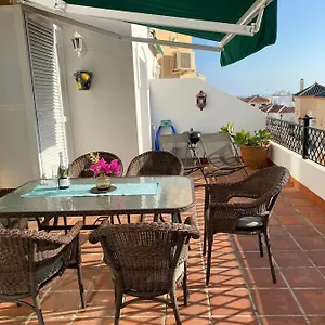 https://miramar-nerja-luxury-apartment-near-burriana-beach-with-pool.es-andalucia.com