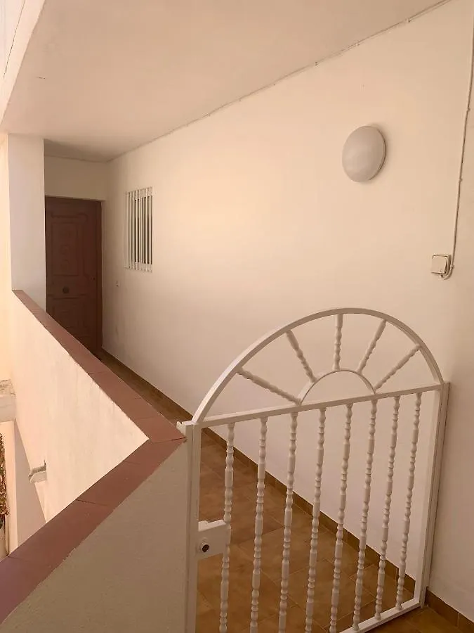 Rum i privatbostad Marixa Room Nerja Spanien